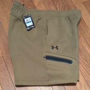 UNDER ARMOUR UNSTOPPABLE FLEECE SHORTS MEN SIZE XL
